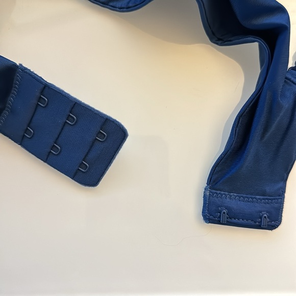 Victoria’s Secret NWT Very Sexy Push-up Bra - Picture 6 of 6